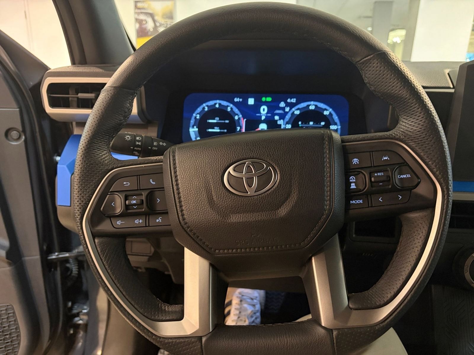 Thumbnail: 2025 Toyota Tacoma - 27