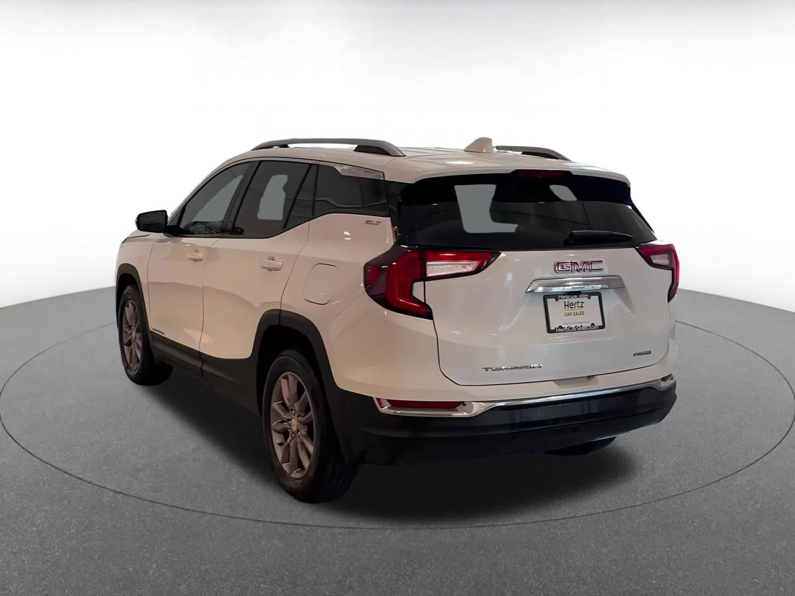 Thumbnail: 2024 GMC Terrain - 11