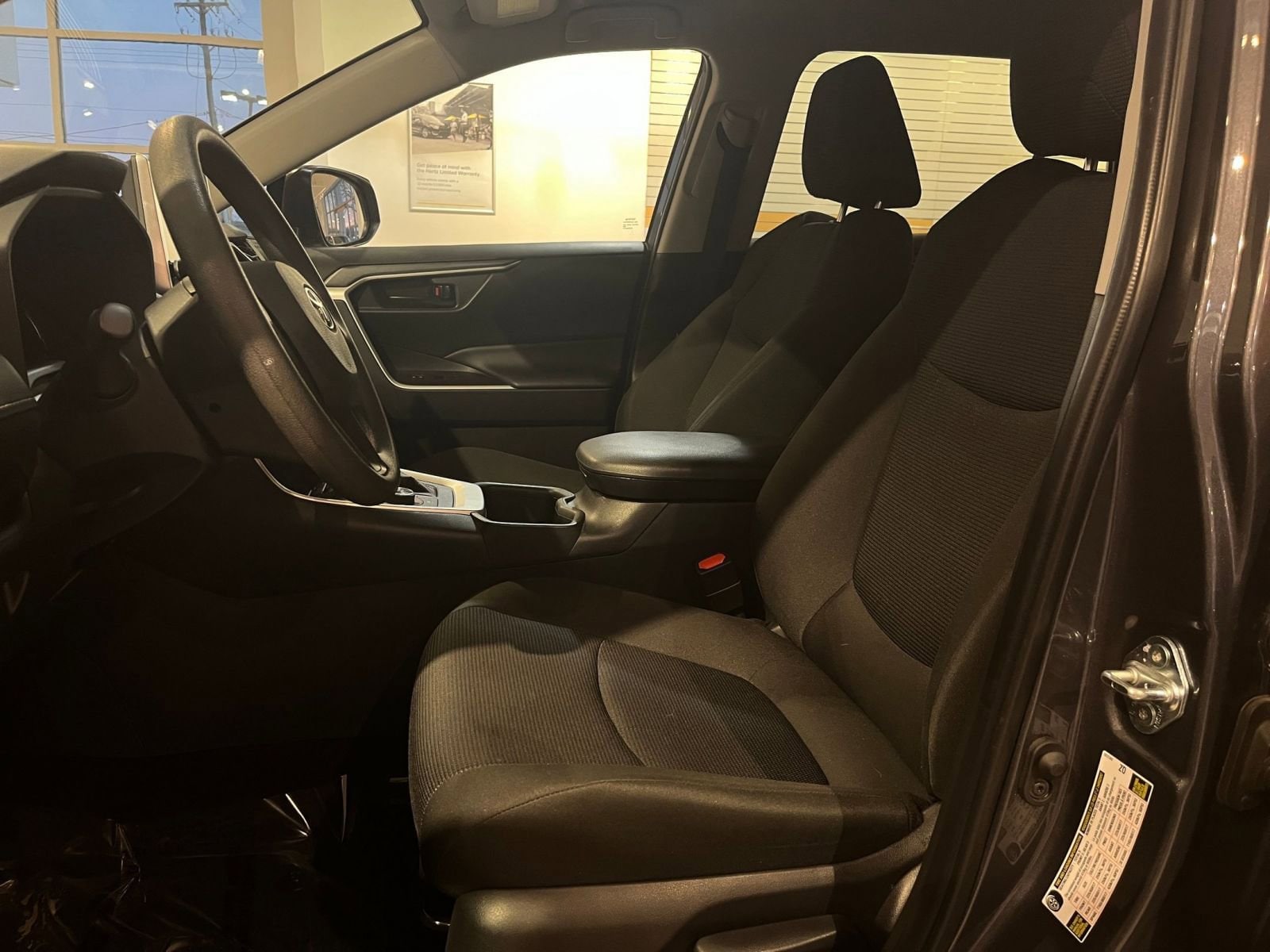 Thumbnail: 2025 Toyota RAV4 - 25