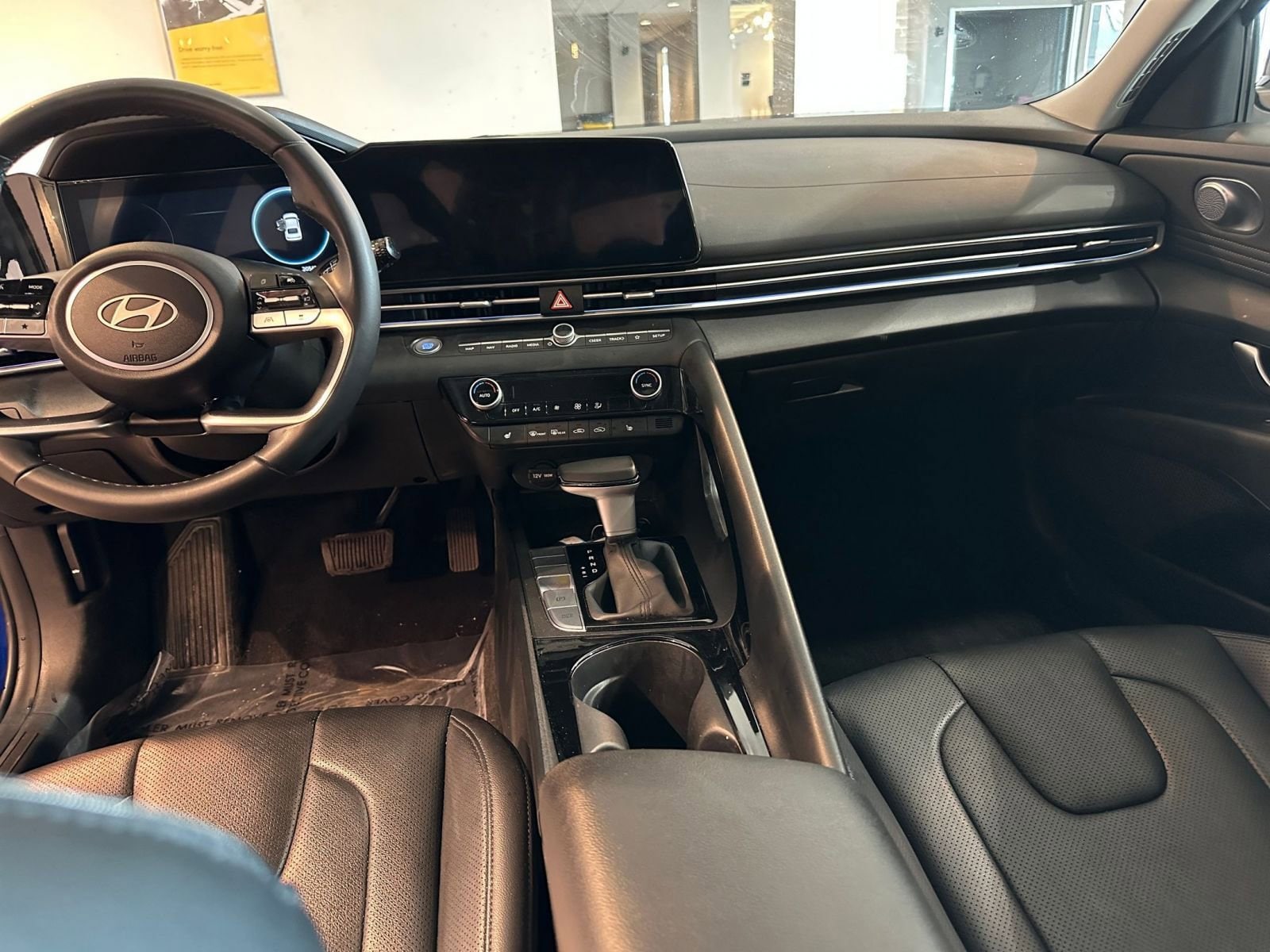 Thumbnail: 2025 Hyundai Elantra - 35