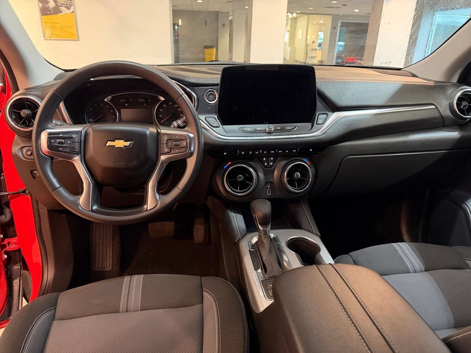 Thumbnail: 2026 Chevrolet Blazer - 34