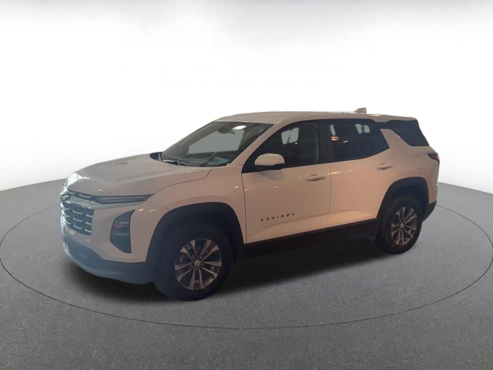 Thumbnail: 2025 Chevrolet Equinox - 8