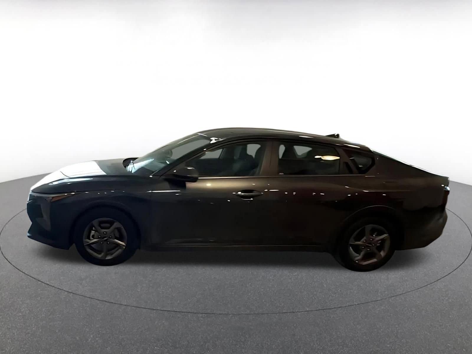 Thumbnail: 2025 Kia K4 - 4