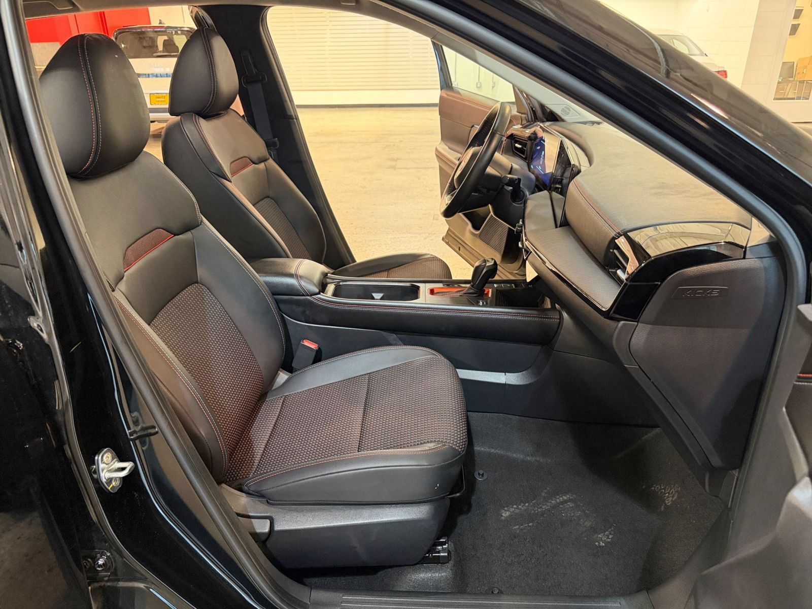 Thumbnail: 2026 Nissan Kicks - 35