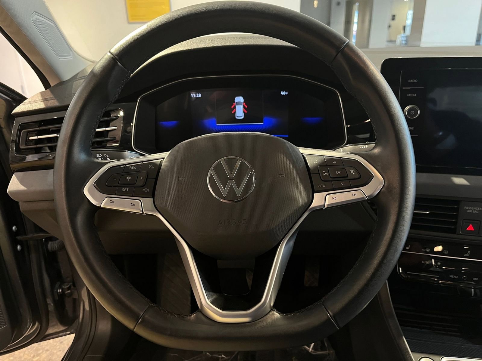 Thumbnail: 2025 Volkswagen Jetta - 27