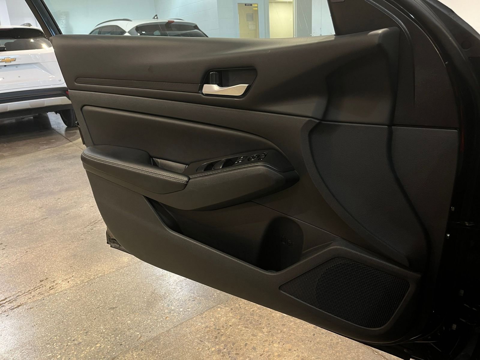 Thumbnail: 2025 Nissan Altima - 20