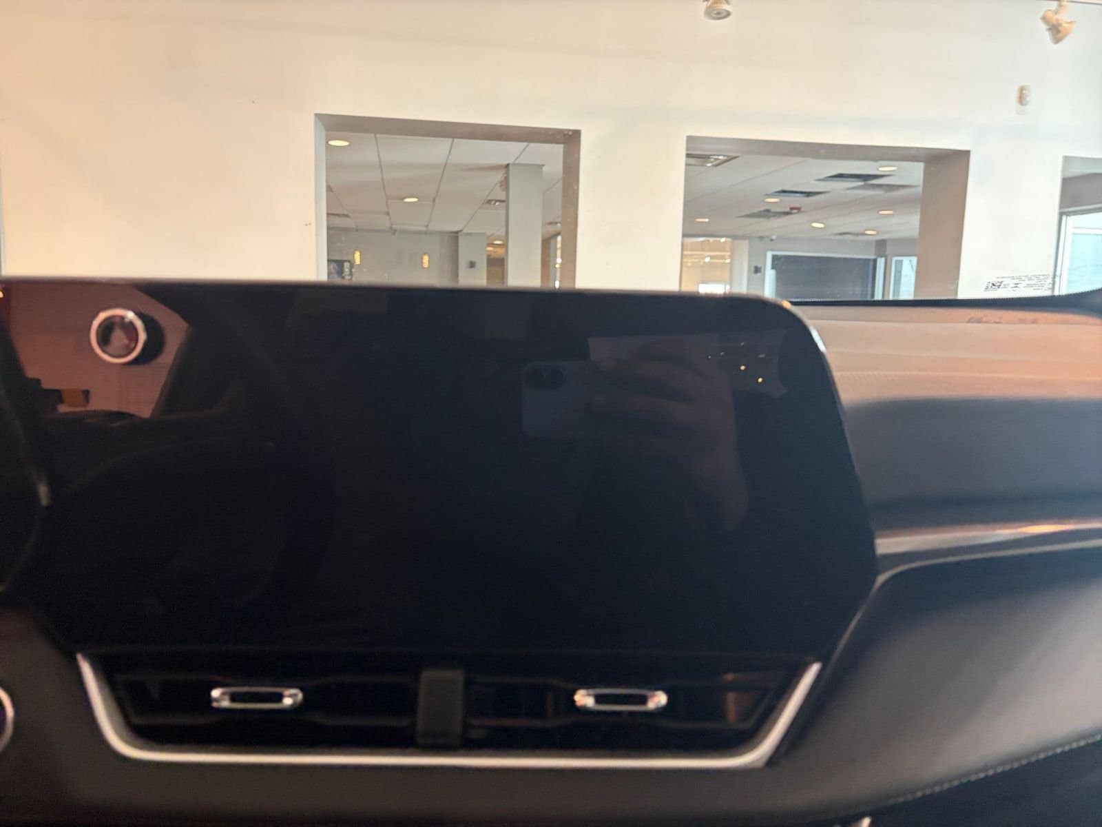 Thumbnail: 2025 Chevrolet Equinox - 20