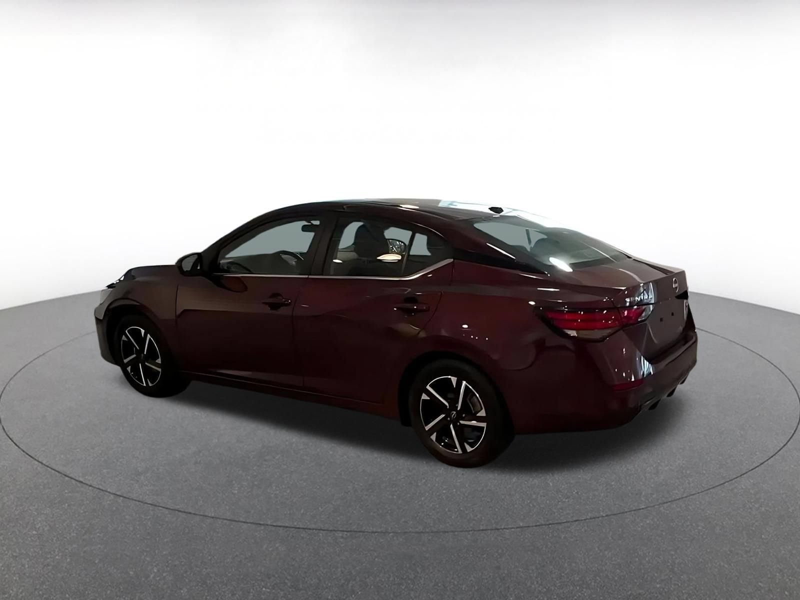 Thumbnail: 2025 Nissan Sentra - 8