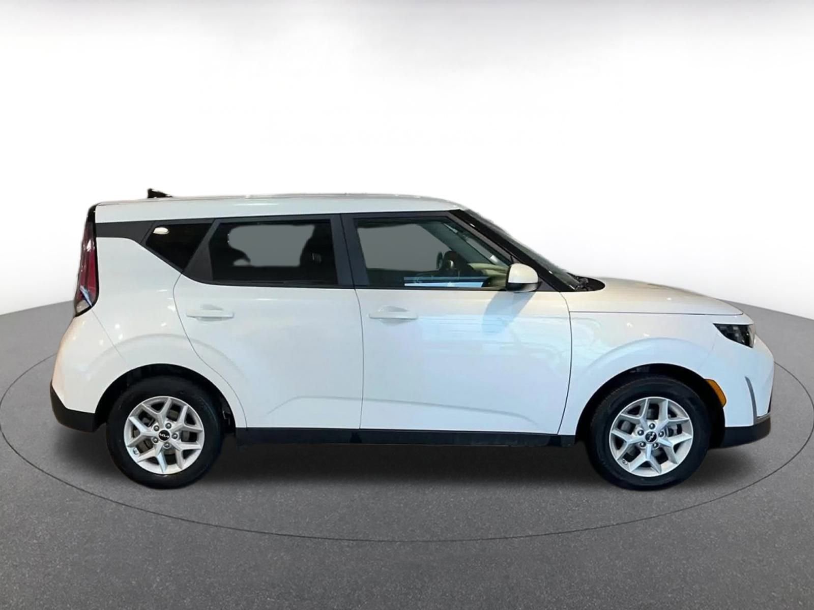 Thumbnail: 2025 Kia Soul - 16