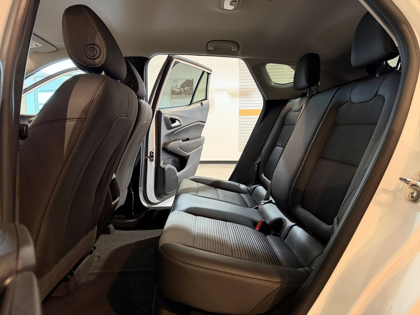 Thumbnail: 2025 Chevrolet Trax - 24