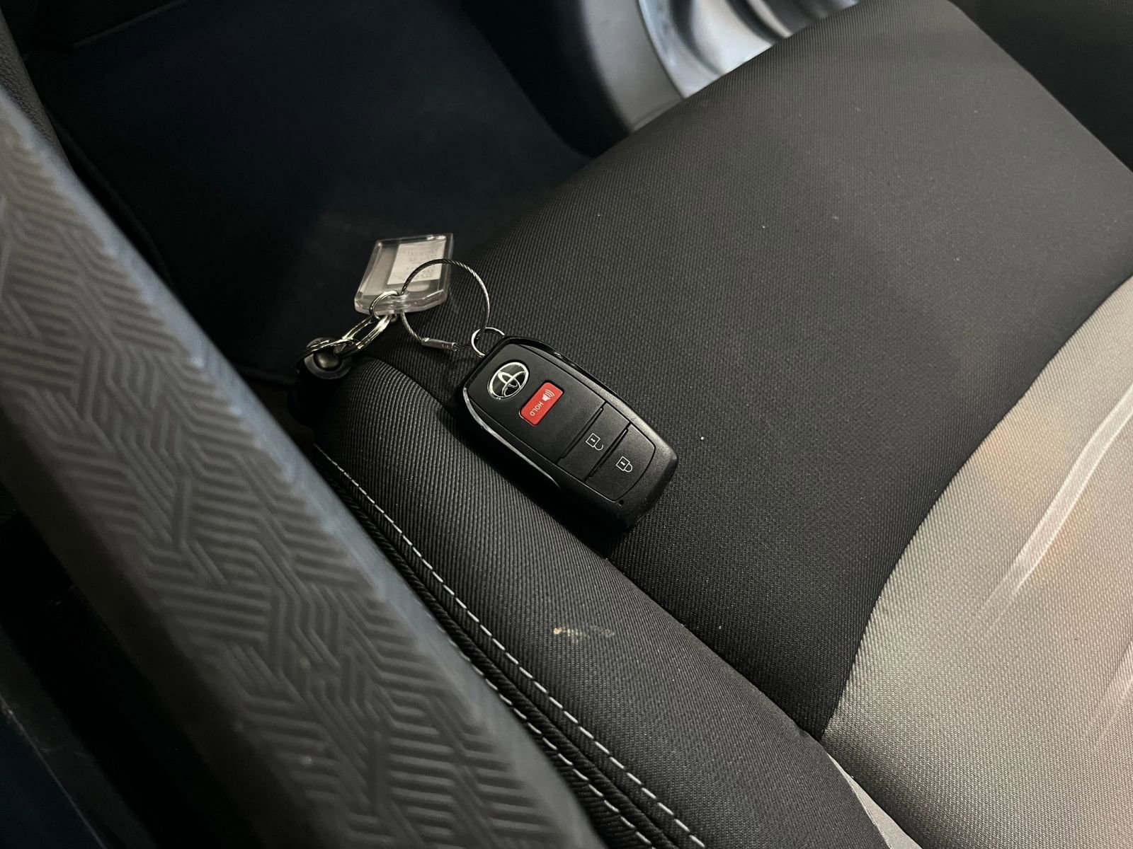 Thumbnail: 2025 Toyota Tacoma - 21