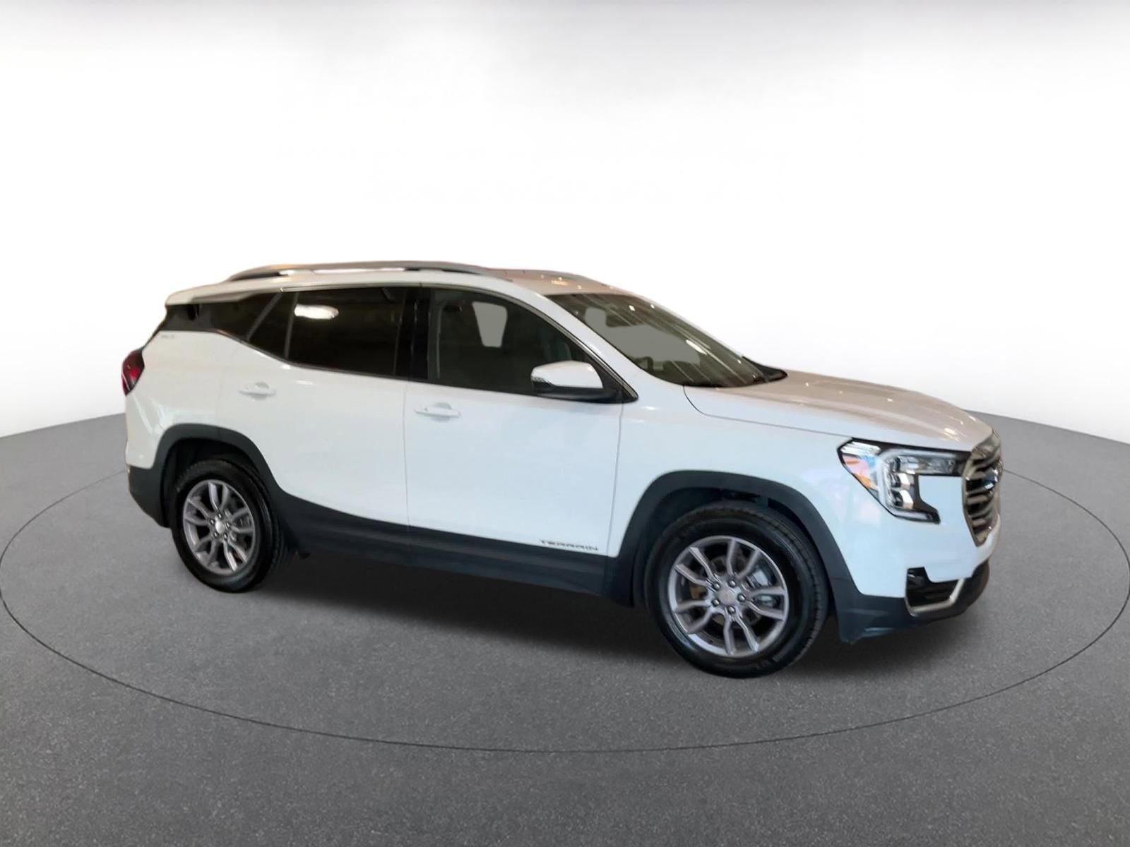 Thumbnail: 2024 GMC Terrain - 2