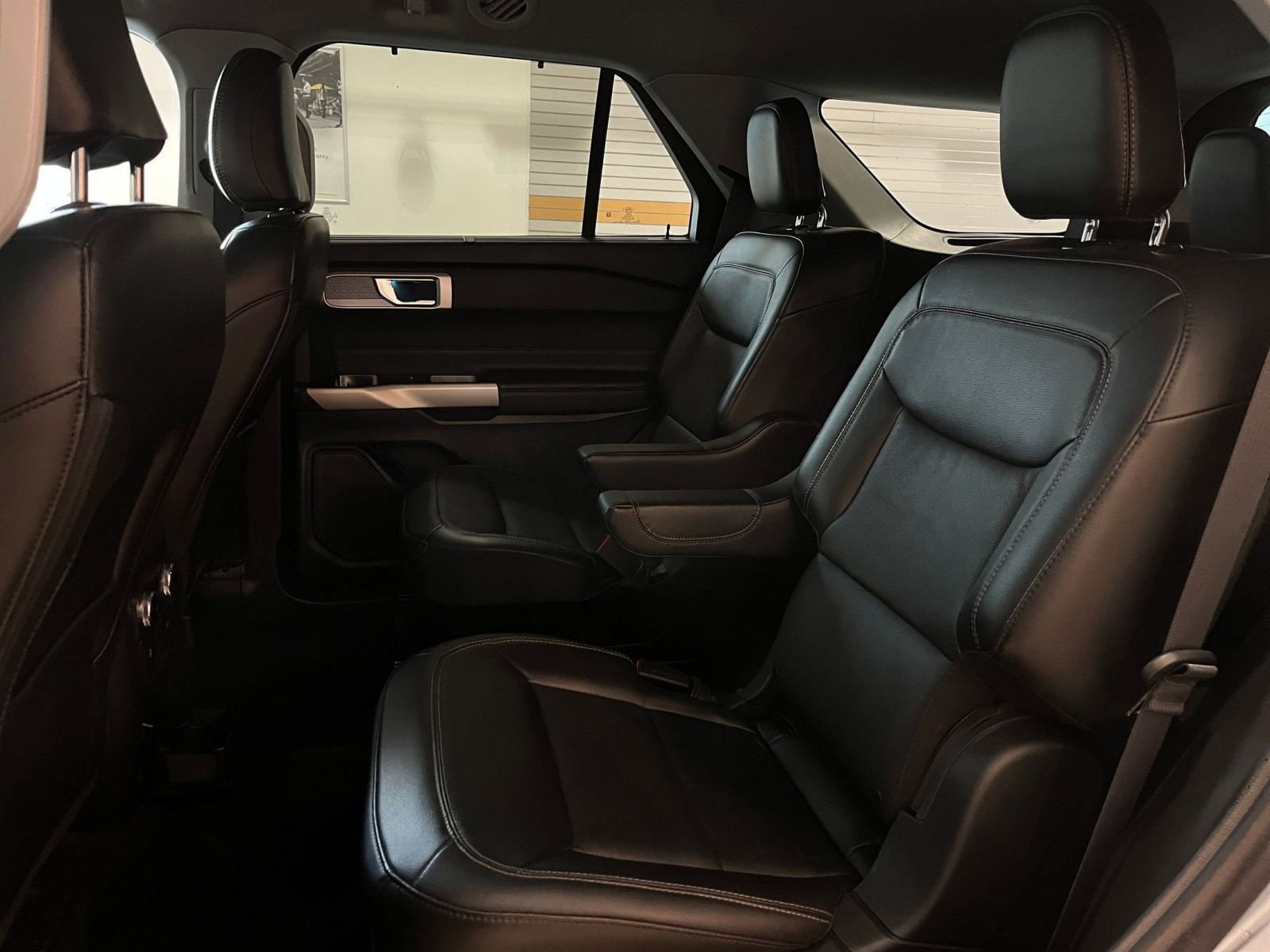 Thumbnail: 2024 Ford Explorer - 25