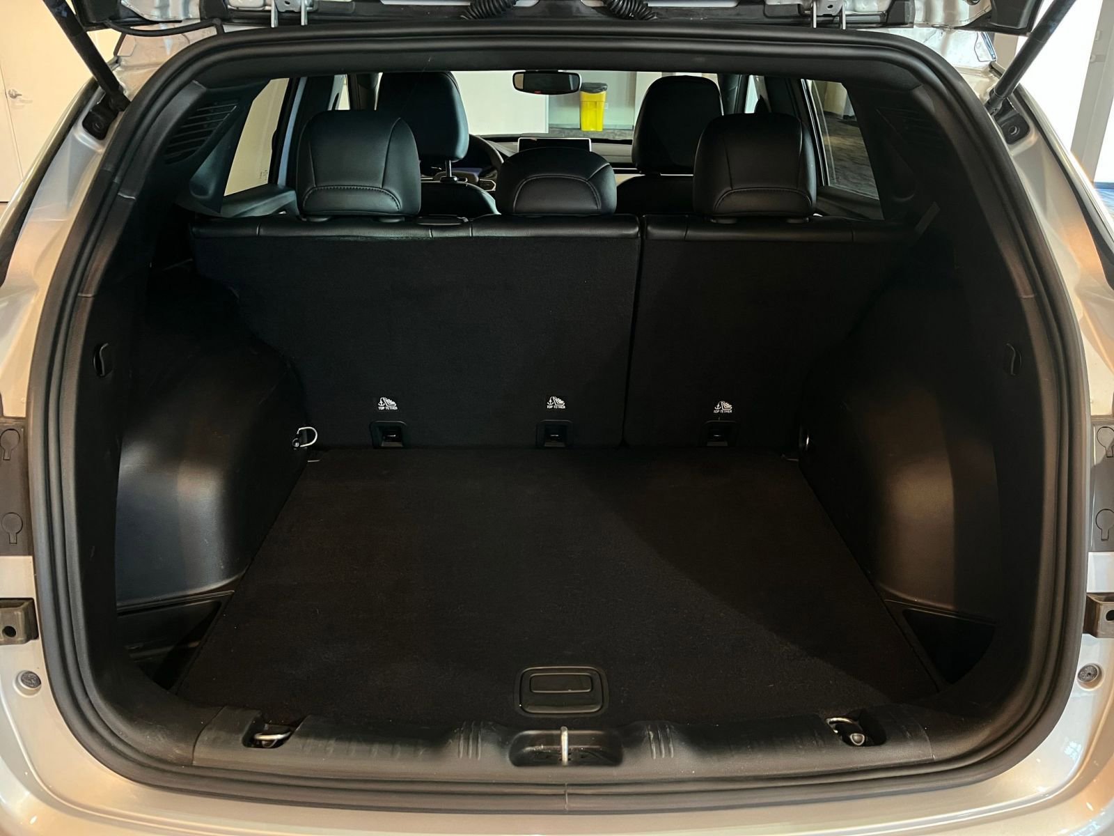 Thumbnail: 2025 Jeep Compass - 31