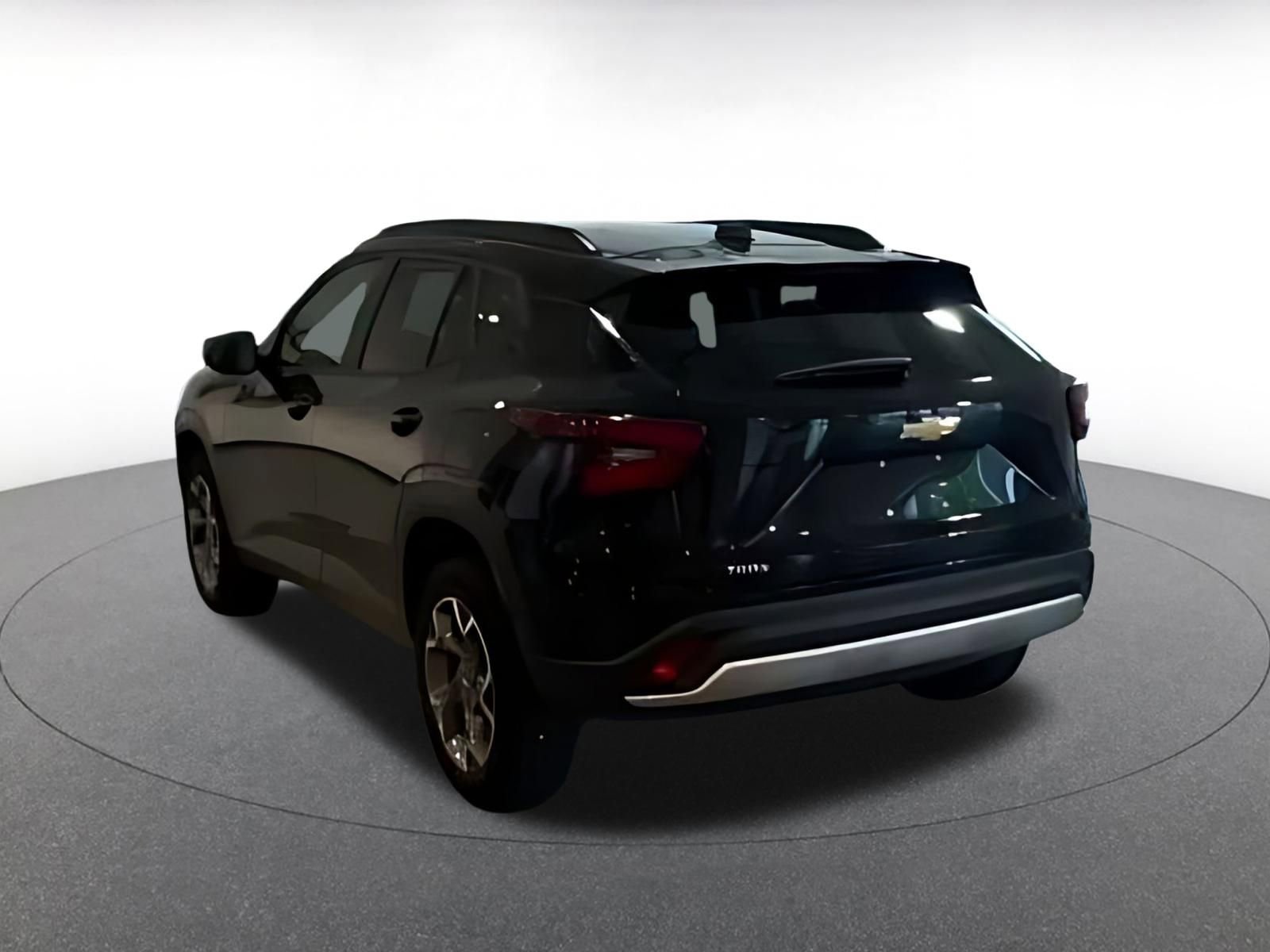 Thumbnail: 2025 Chevrolet Trax - 15