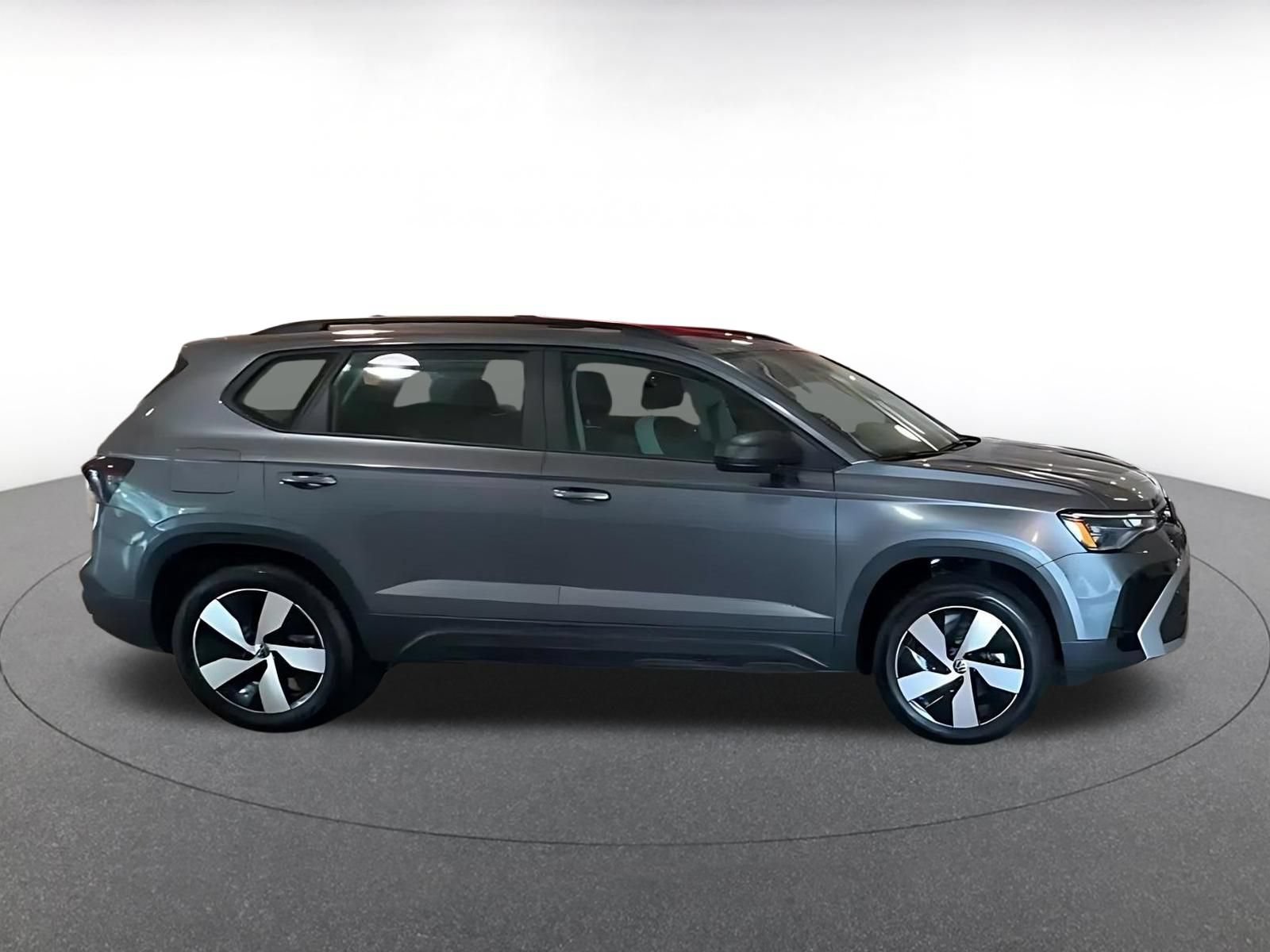 Thumbnail: 2026 Volkswagen Taos - 12