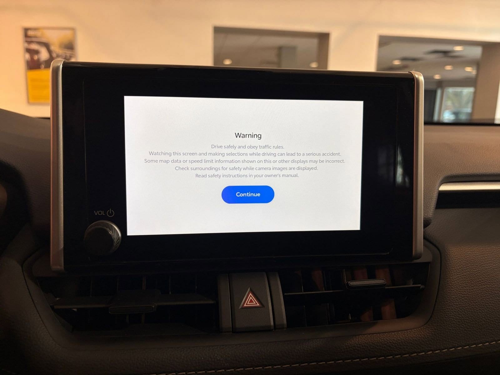 Thumbnail: 2025 Toyota RAV4 - 21