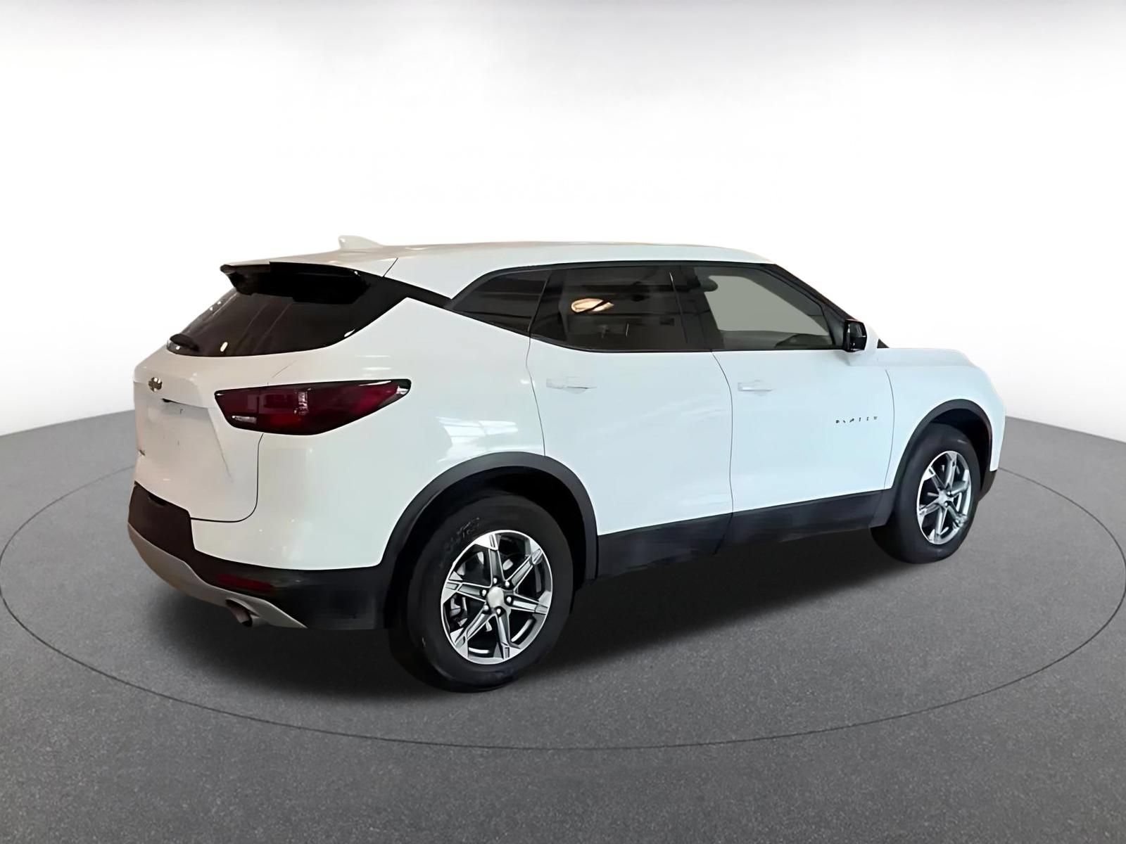 Thumbnail: 2025 Chevrolet Blazer - 14