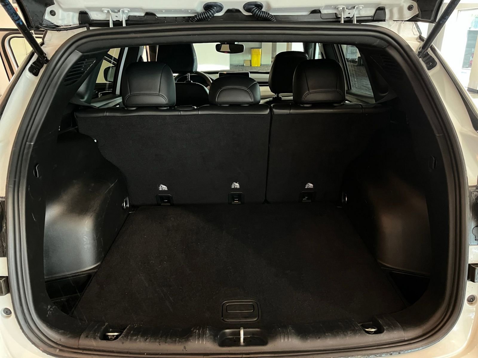 Thumbnail: 2025 Jeep Compass - 31