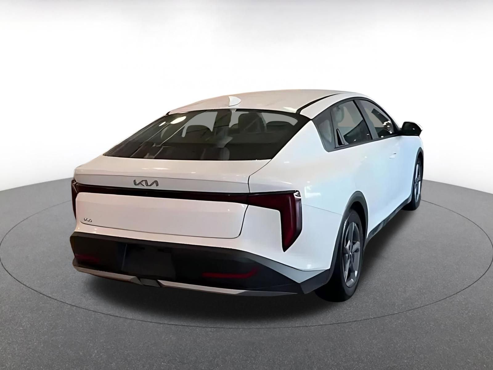 Thumbnail: 2025 Kia K4 - 3