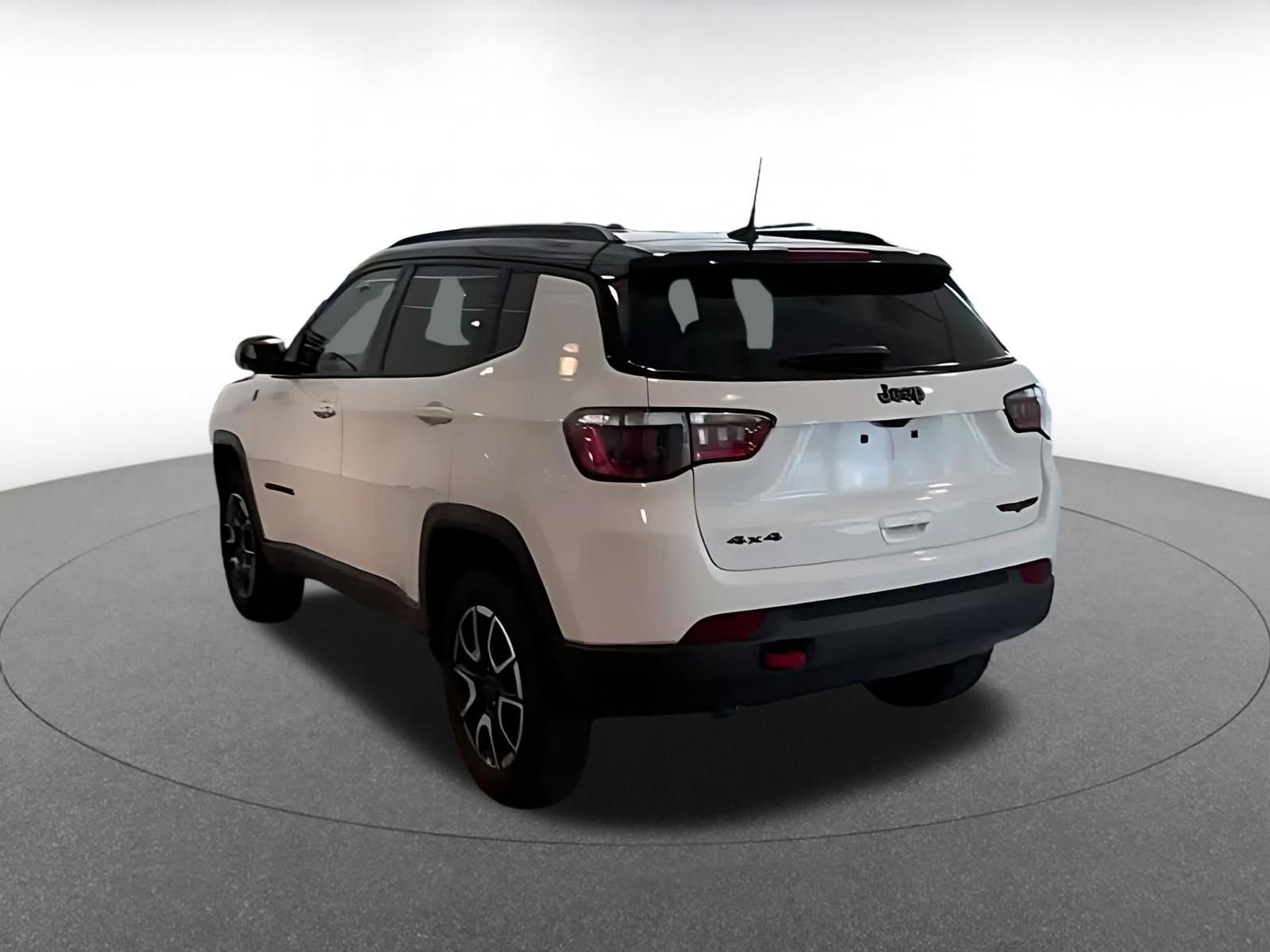 Thumbnail: 2025 Jeep Compass - 8