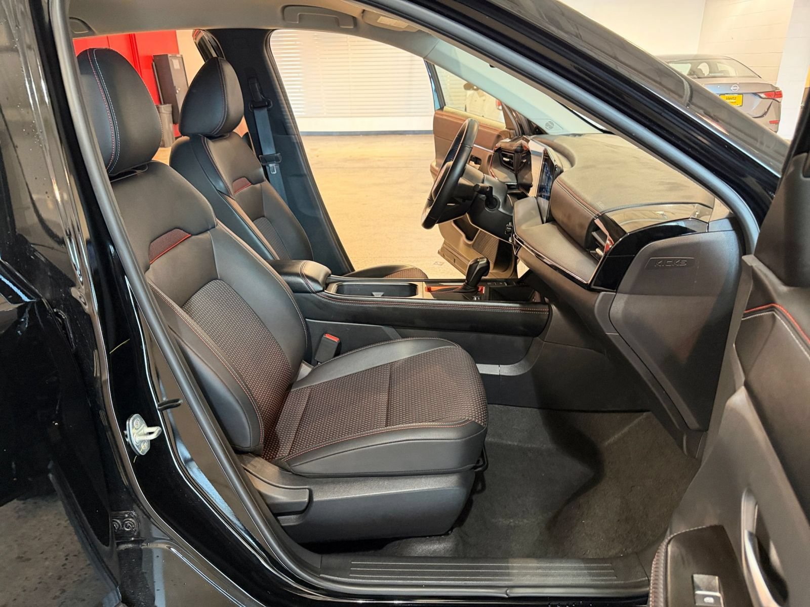 Thumbnail: 2026 Nissan Kicks - 34