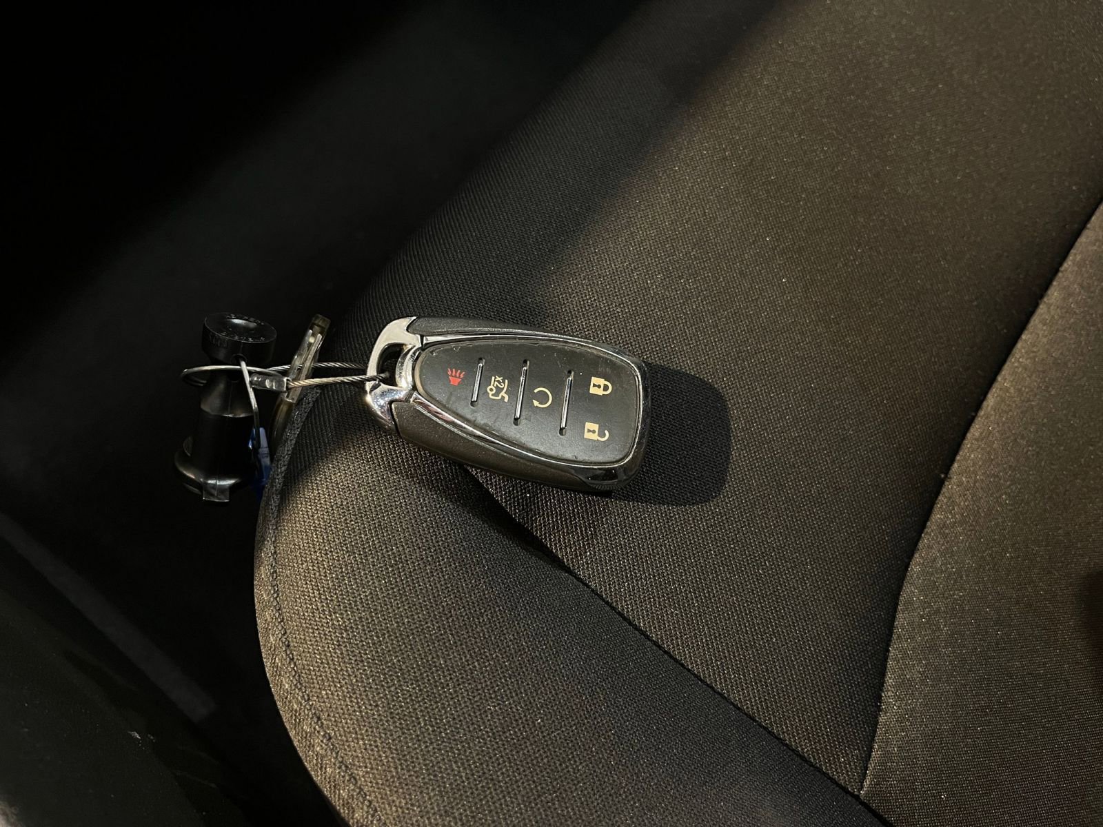 Thumbnail: 2023 Chevrolet Malibu - 22