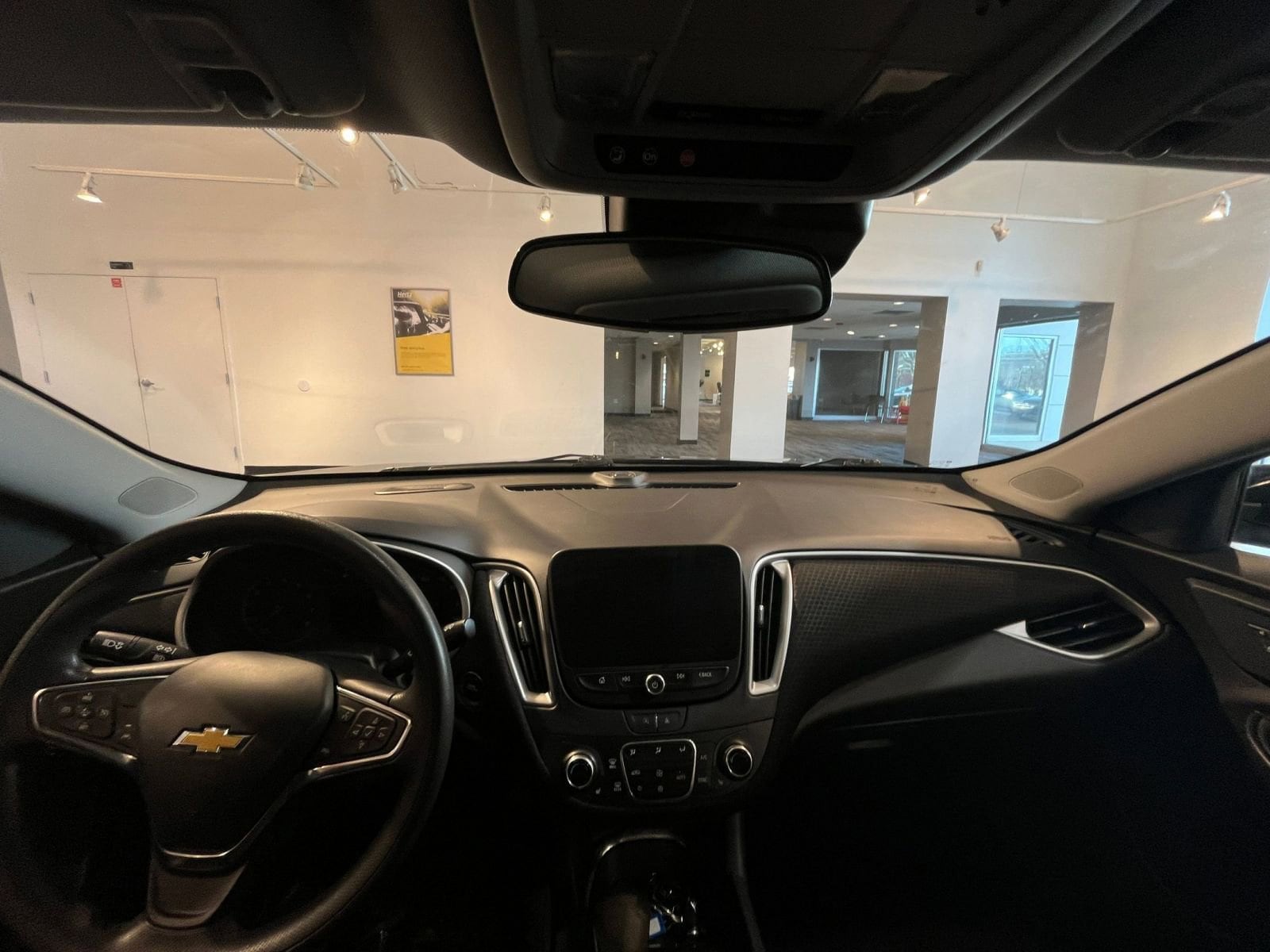 Thumbnail: 2023 Chevrolet Malibu - 33