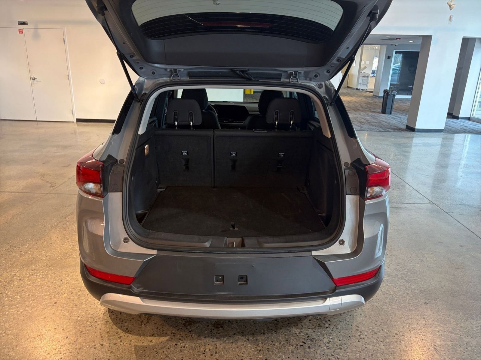 Thumbnail: 2025 Chevrolet TrailBlazer - 29