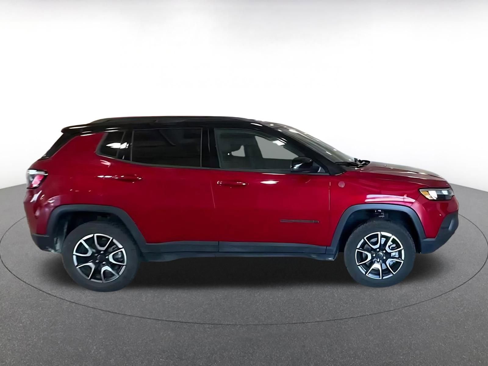 Thumbnail: 2025 Jeep Compass - 14