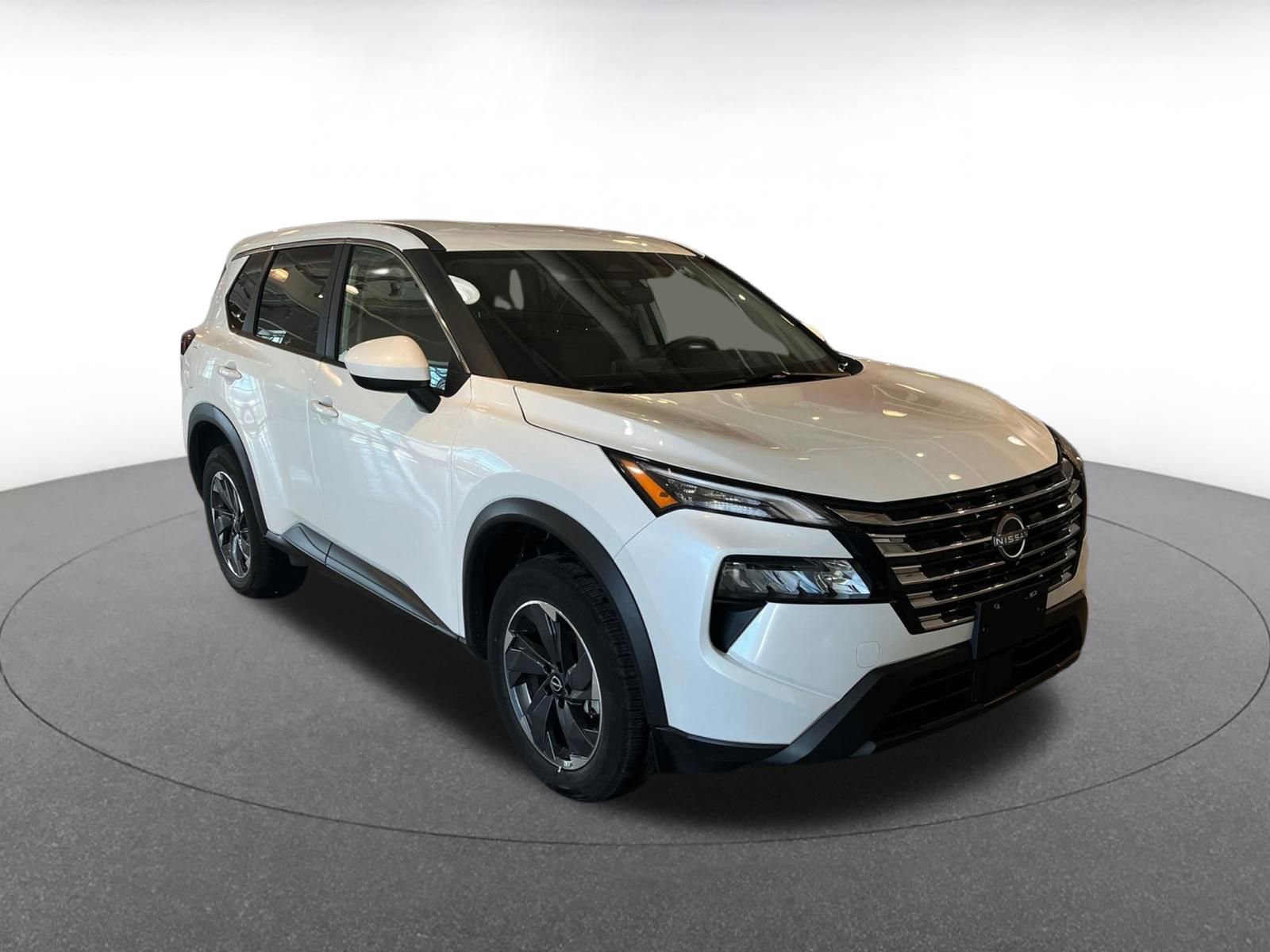 Thumbnail: 2025 Nissan Rogue - 1