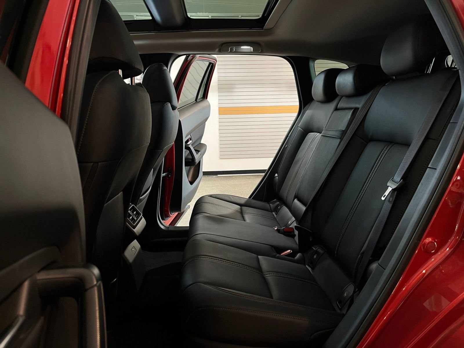 Thumbnail: 2025 Mazda CX-50 - 27