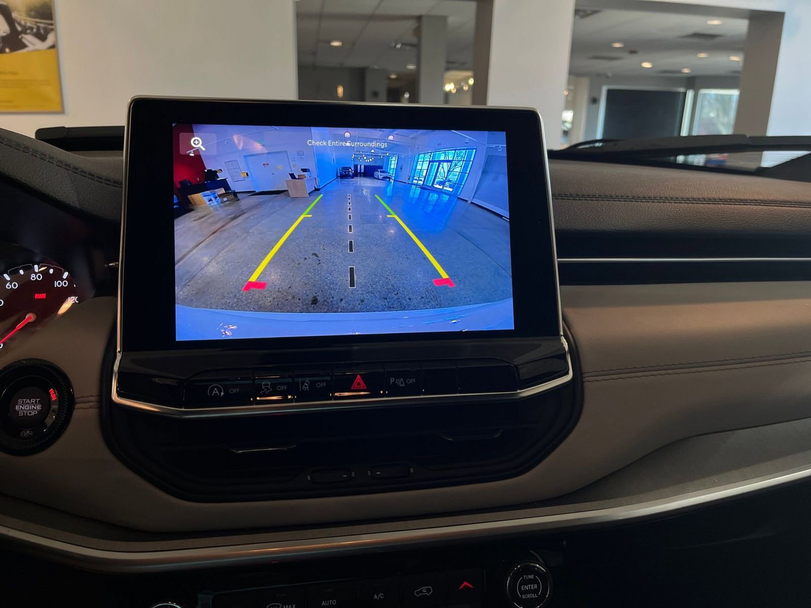 Thumbnail: 2025 Jeep Compass - 24