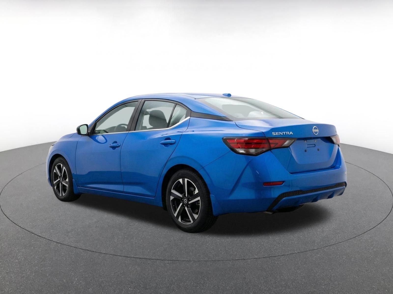 Thumbnail: 2025 Nissan Sentra - 5