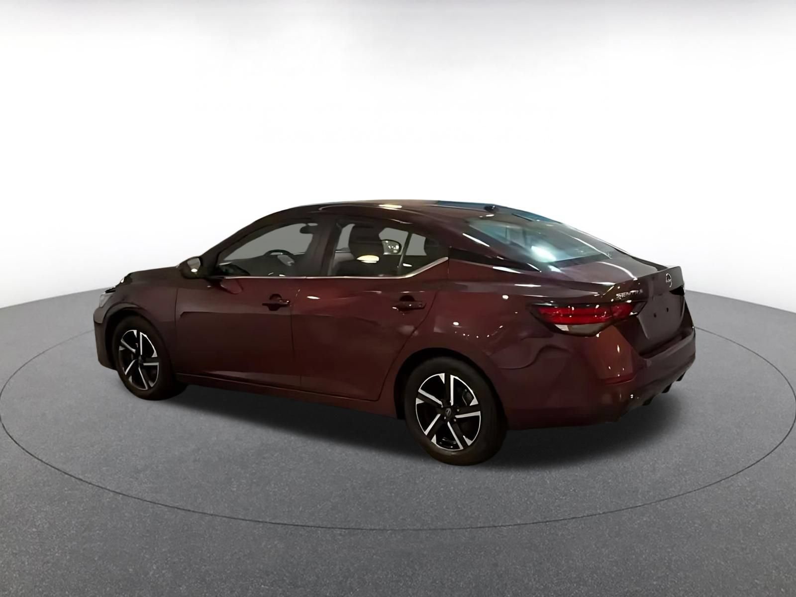 Thumbnail: 2025 Nissan Sentra - 10