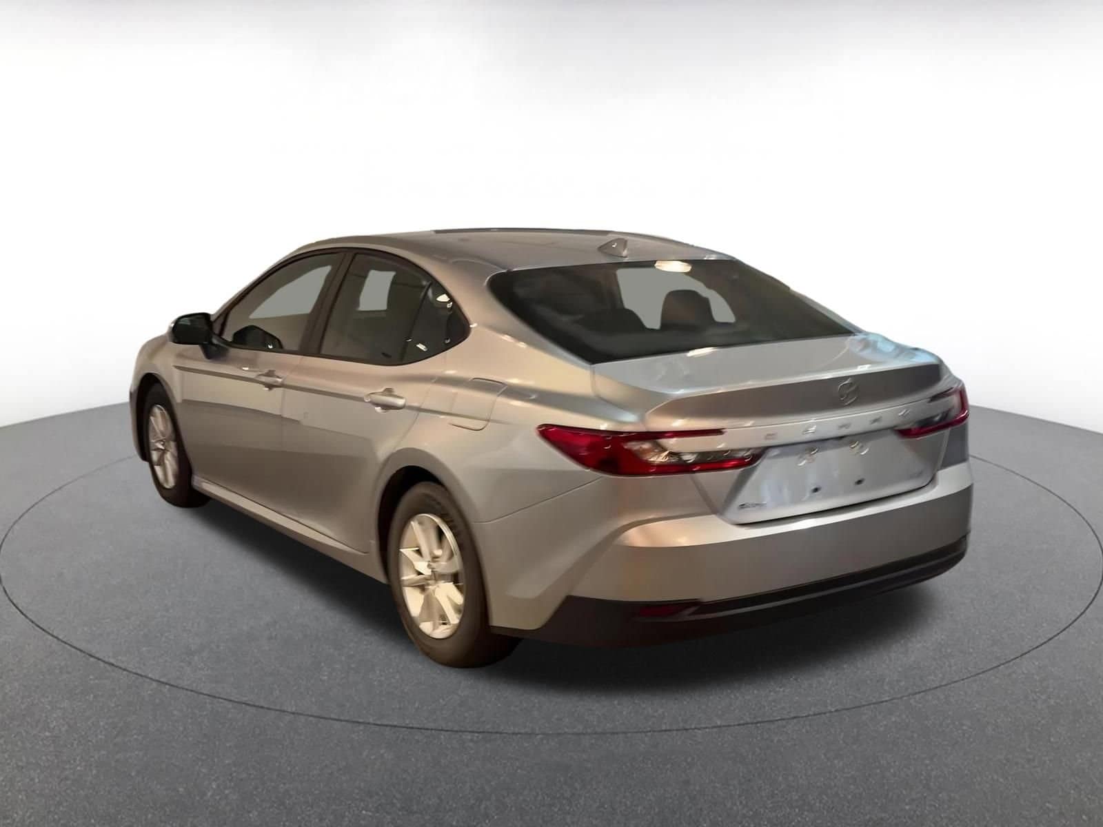 Thumbnail: 2025 Toyota Camry - 11