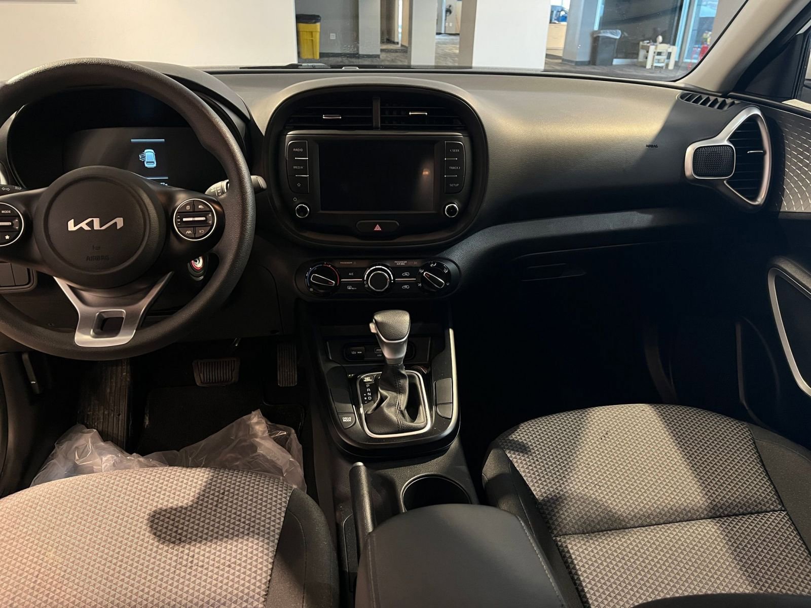 Thumbnail: 2025 Kia Soul - 35