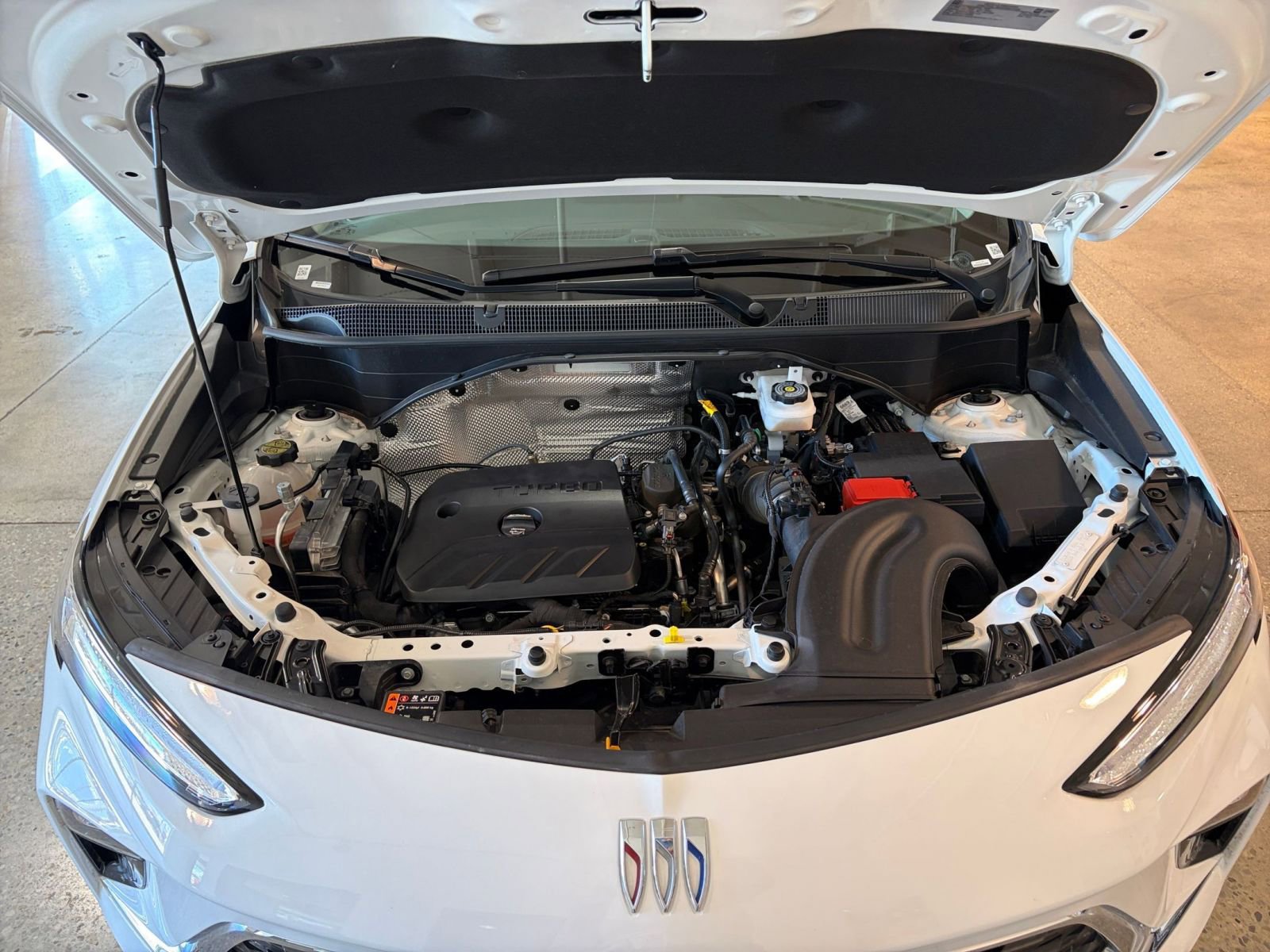 Thumbnail: 2025 Buick Encore GX - 31