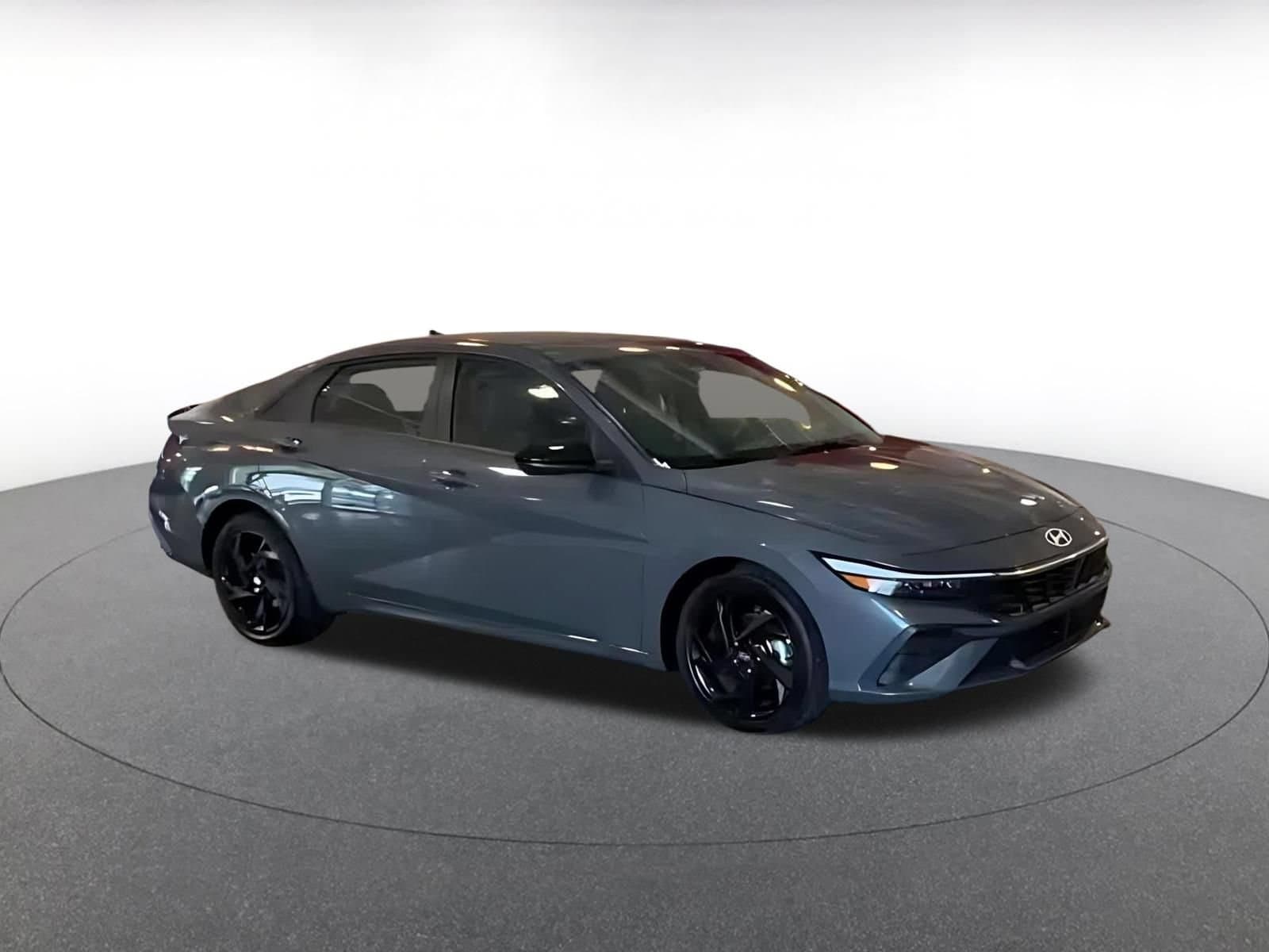 Thumbnail: 2026 Hyundai Elantra - 2