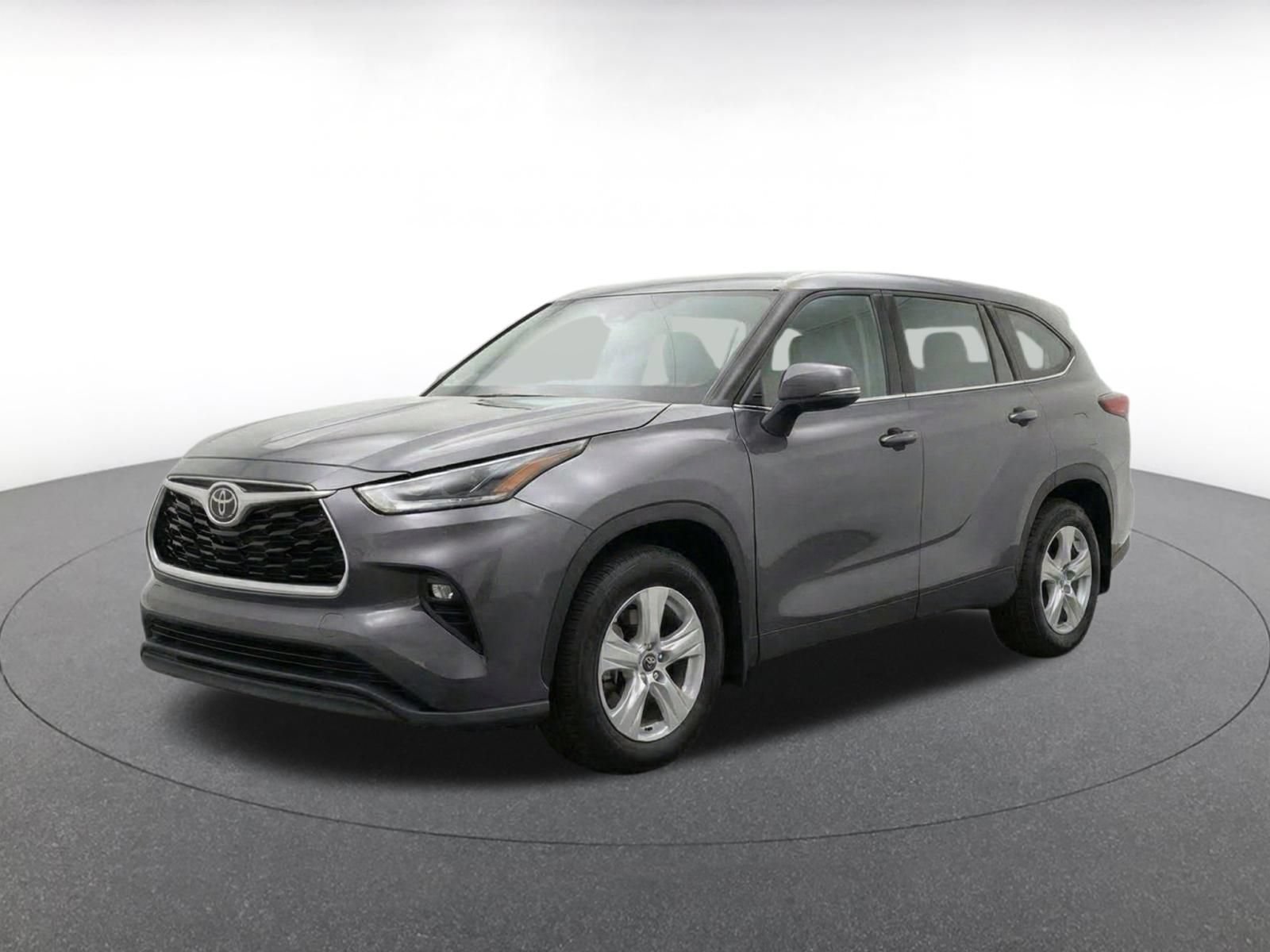 Thumbnail: 2025 Toyota Highlander - 3