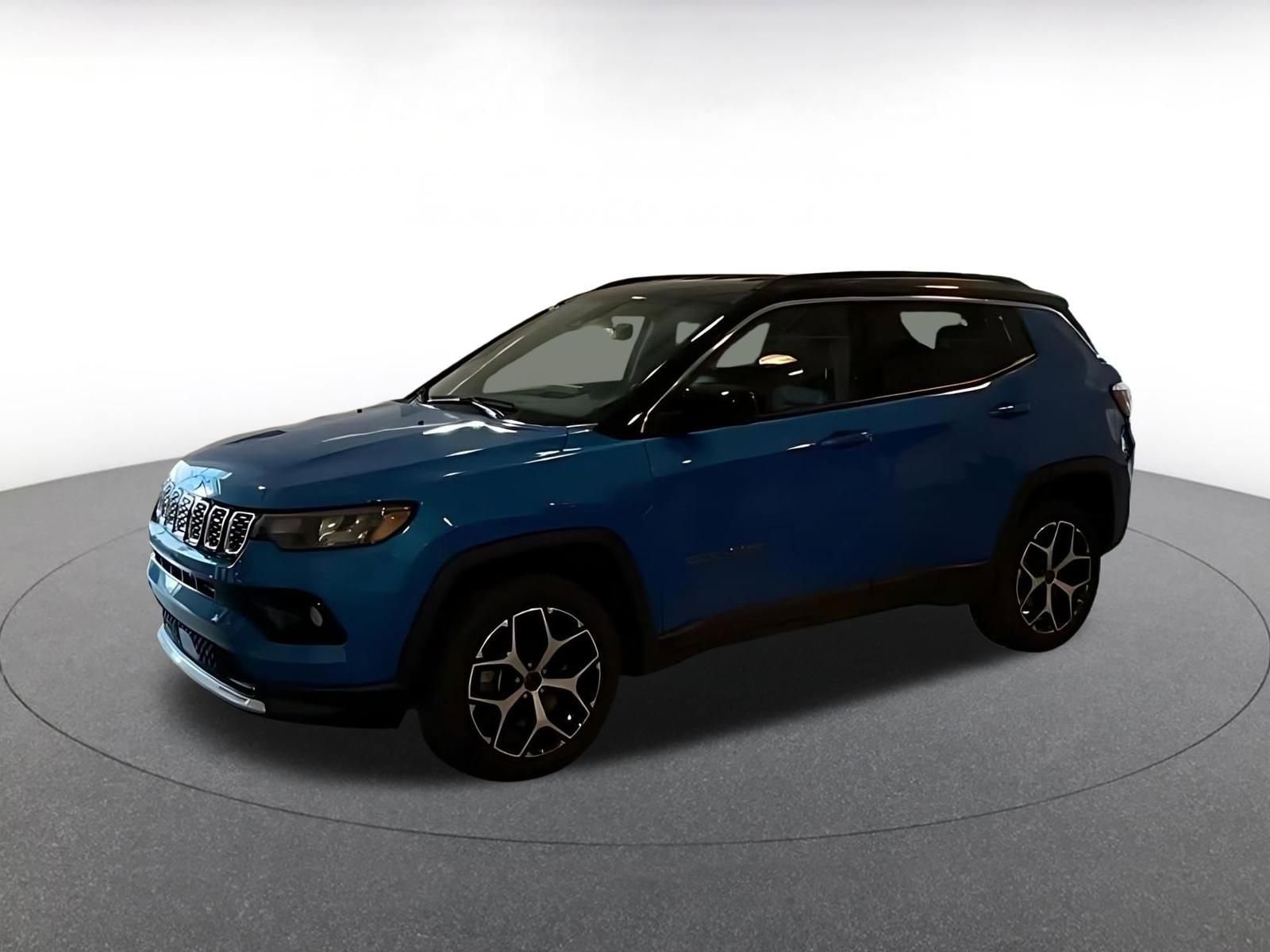 Thumbnail: 2025 Jeep Compass - 8