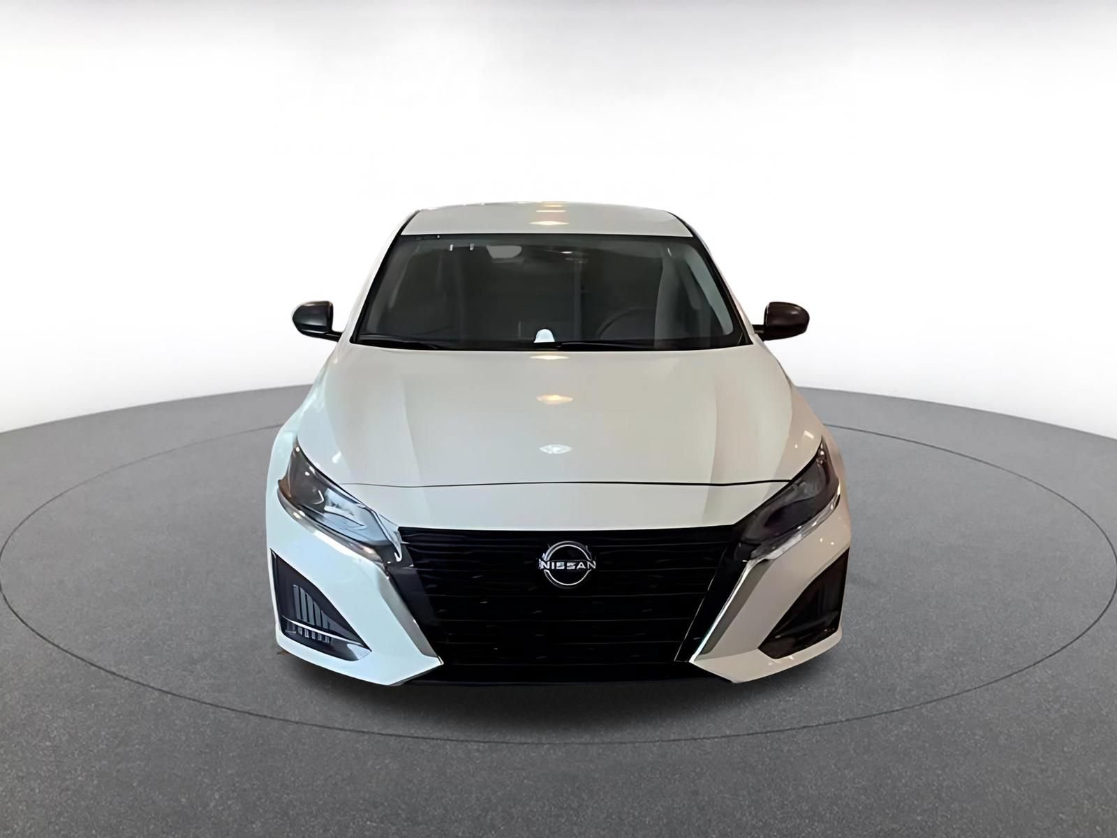 Thumbnail: 2025 Nissan Altima - 4