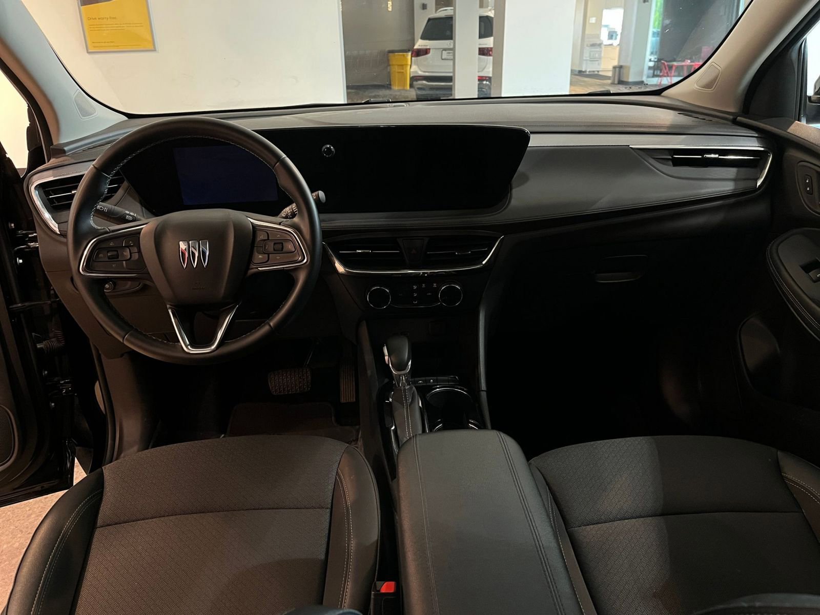 Thumbnail: 2025 Buick Encore GX - 32