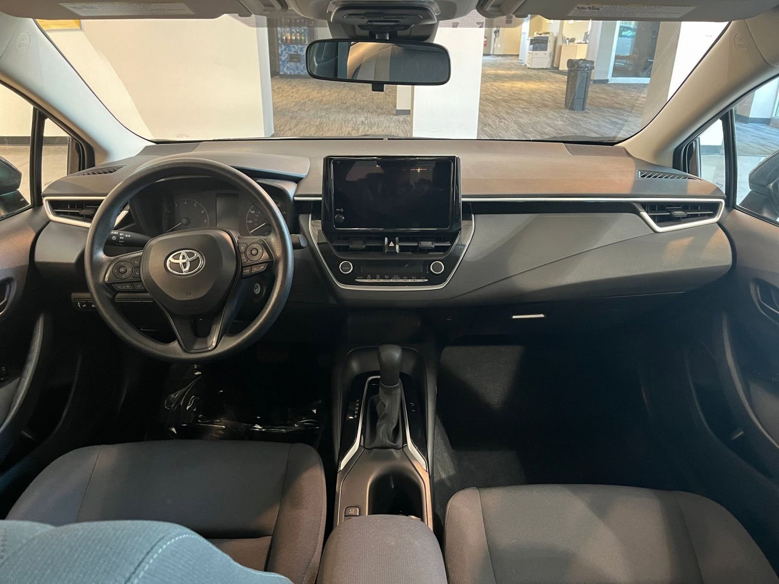 Thumbnail: 2024 Toyota Corolla - 32
