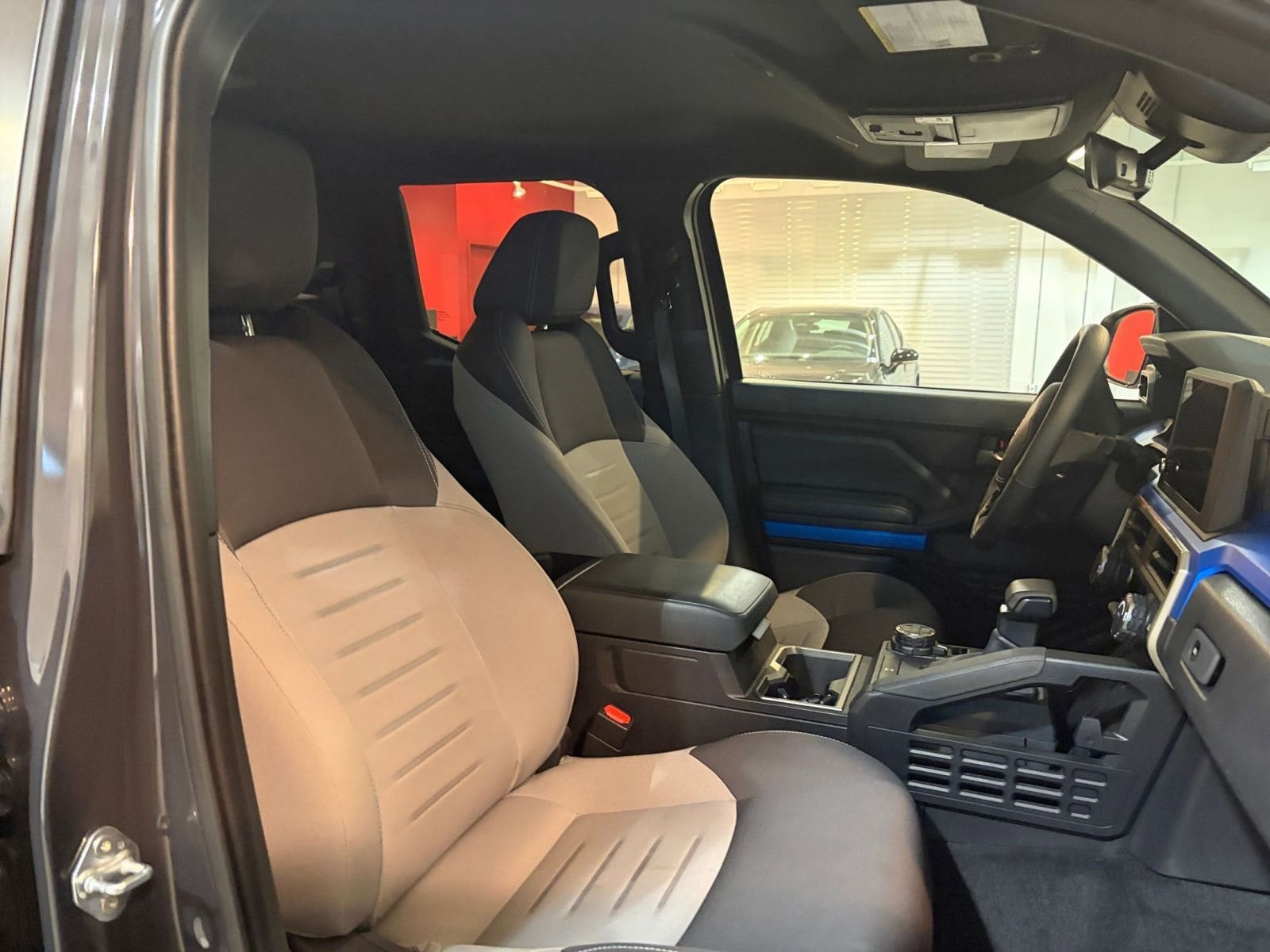 Thumbnail: 2025 Toyota Tacoma - 35