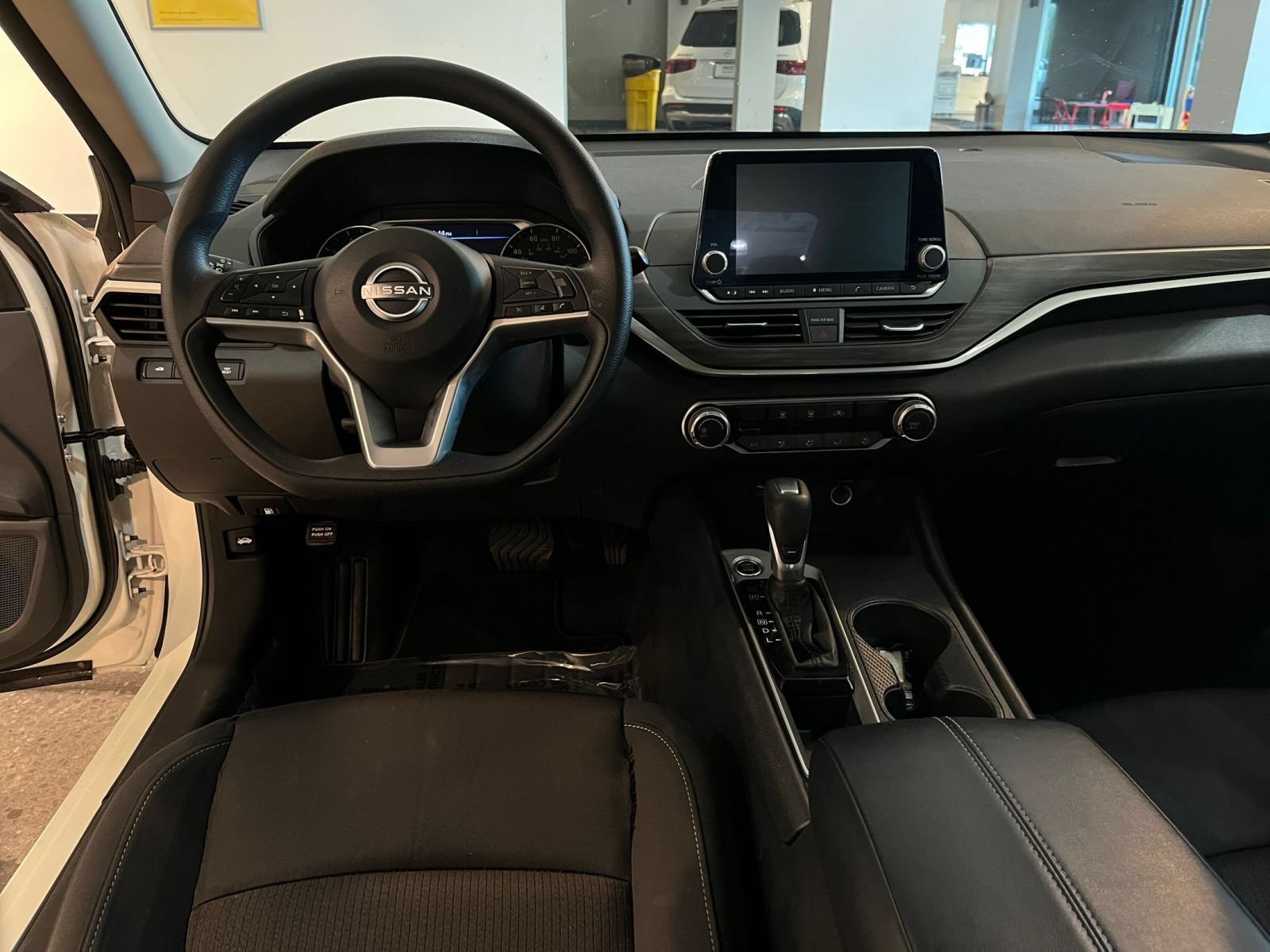 Thumbnail: 2025 Nissan Altima - 29