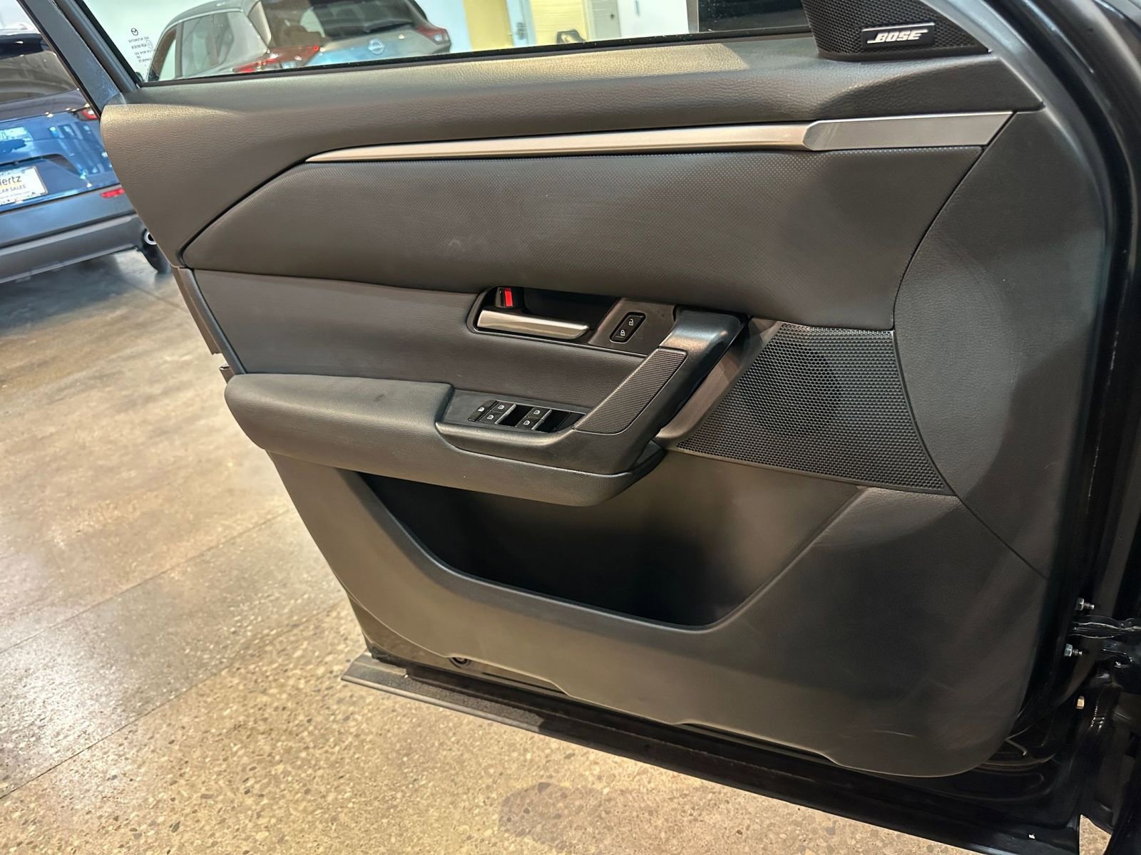 Thumbnail: 2025 Mazda CX-50 - 18