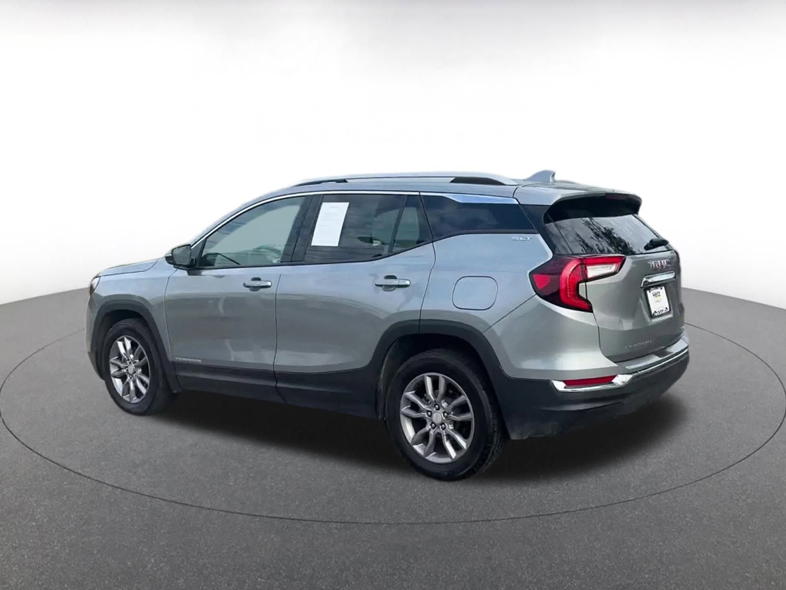 Thumbnail: 2024 GMC Terrain - 10
