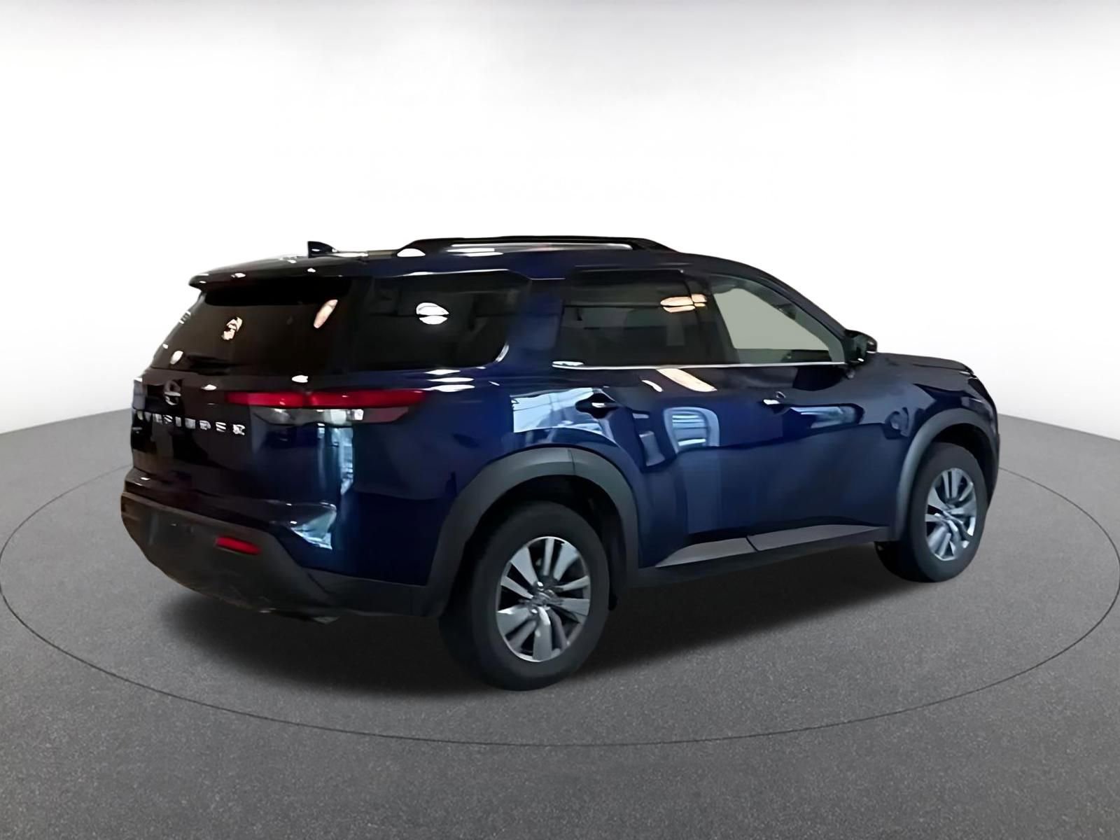 Thumbnail: 2025 Nissan Pathfinder - 14