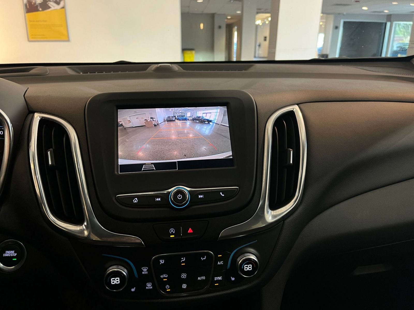Thumbnail: 2024 Chevrolet Equinox - 17